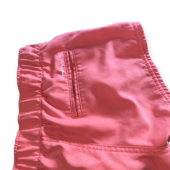 O’Neill summer / surf swim shorts with flattering cut out detail - Picture 3 of 5